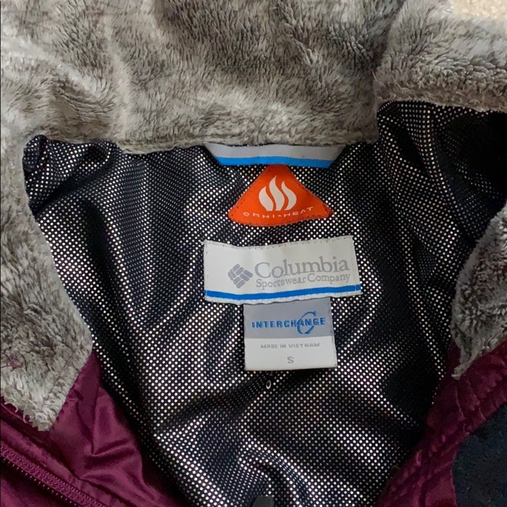 Nice used condition Columbia puffer jacket - Picture 3 of 3